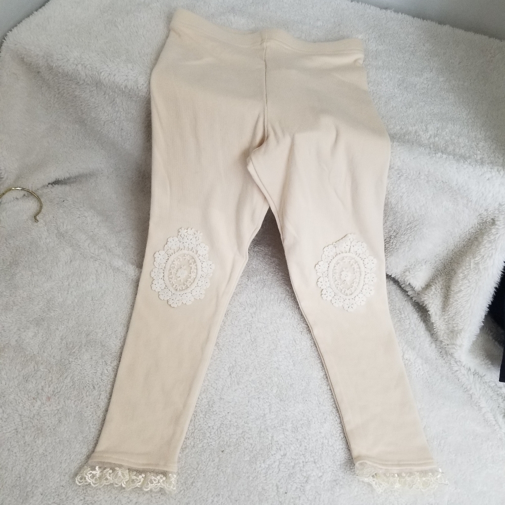Mae Li Rose Leggings